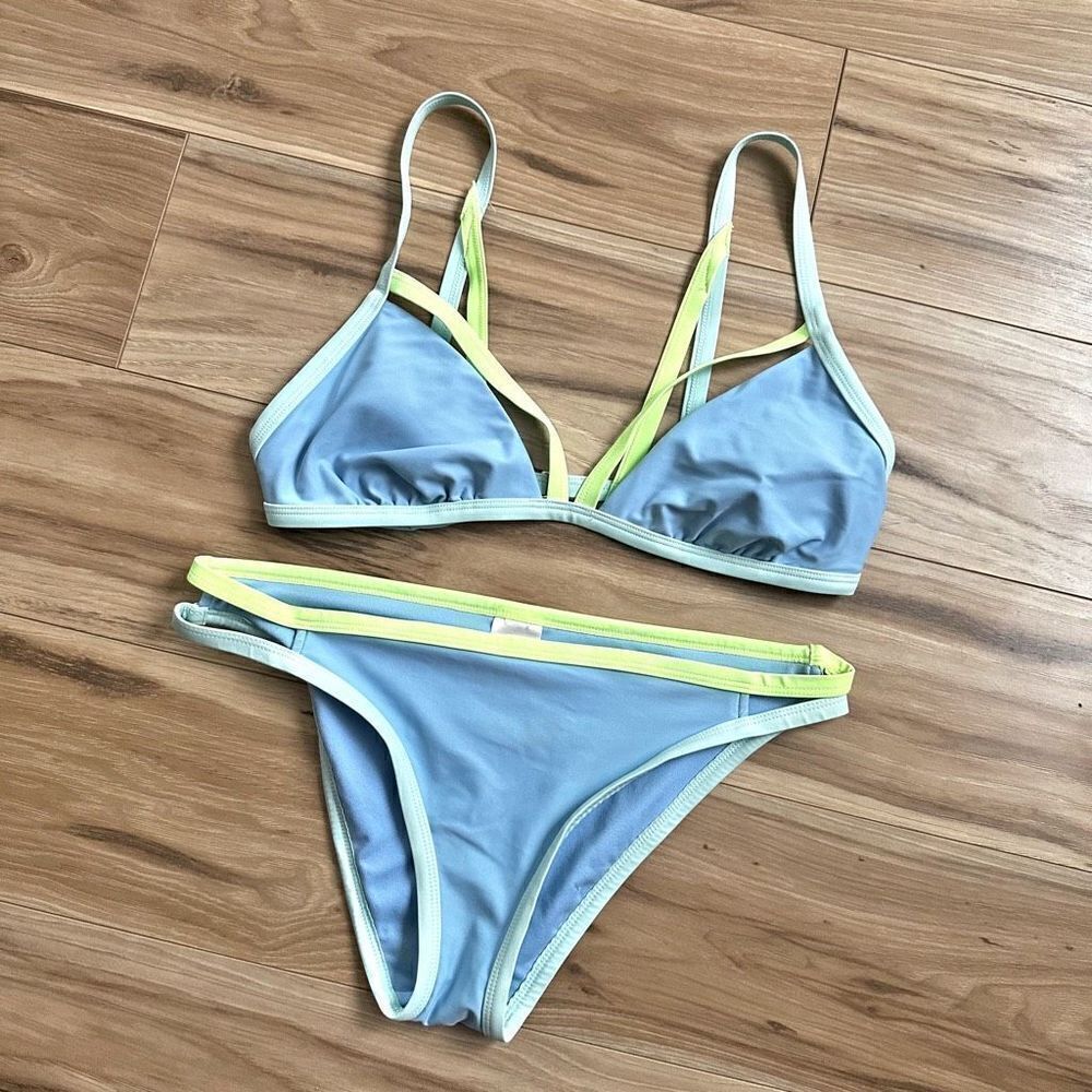 XHILARATION | Baby Light Blue Neon Yellow‎ Bikini Top + Bottom | Size Medium